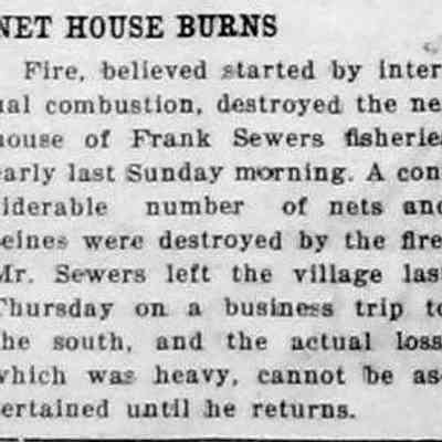 cr1954081301SewersNetHouseBurns.jpg: 1954 fire at Frank Sewers fisheries.