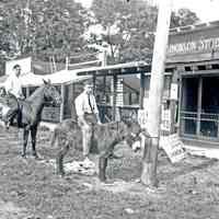          Simonson Studio#2 Donkey.jpg 4.1MB; Outside Simonson Studio no. 2 with horse
   