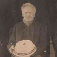          BurtonBushee.jpg; Burton Bushee
   