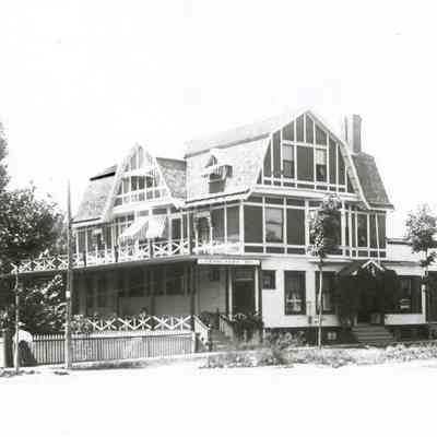 Coral Gables with only one gable