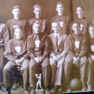 A similiar photo from the Jack Sheridan hard drive: 1931 basketball.JPG  146KB  Digital file at 2021.72.02