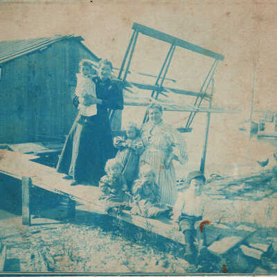 Sewers Fishtown-era Family Photos