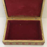          Small Hinged Box picture number 2
   