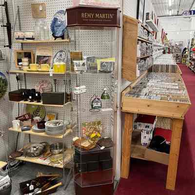 Display case, Remy Martin