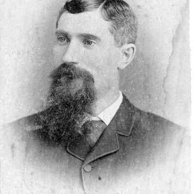 89-1-249_Capt._William_Turnhill.jpg 1MB