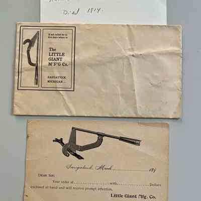 3.75x6.5" envelope and postcard found in collection front