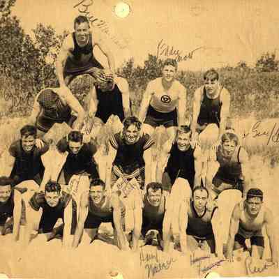 89-1-309_Chas.Billings.jpg 2.4MB: Human pyramid of 16 young men in swimming attire