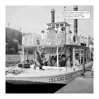          Small Towns Big Picture exhibition inventory picture number 34
   