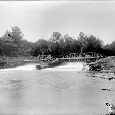 View_from_below_dam_A.jpg 688KB