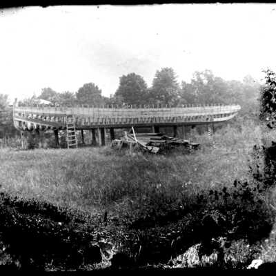 Boat_under_construction.jpg 230KB: wooden ship hull under construction