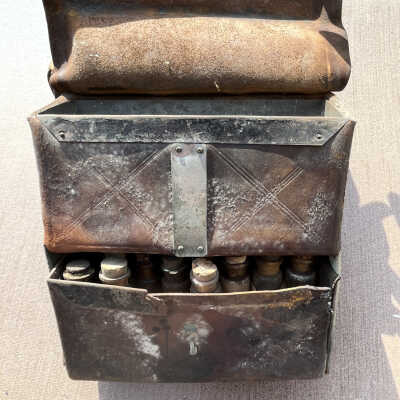 Large vial side