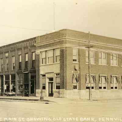 CWPC-0494OldStateBank-Fennville.JPG 193KB: South side of Fennville Main Street showing Old State Bank