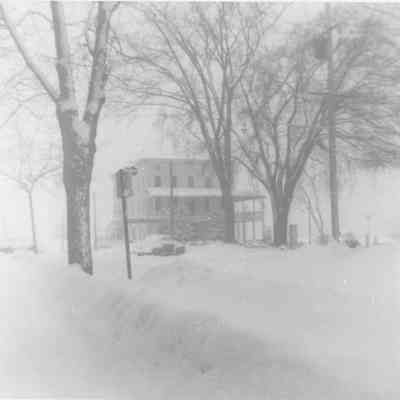 EG-0107-1958a.jpg 256KB: This digital-only image from the pre-2022 SDHS website photo tour may be from same snow event. Source unknown.