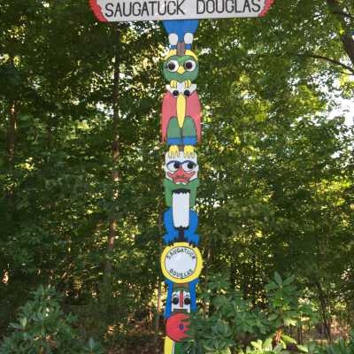 Tourism Totem Pole