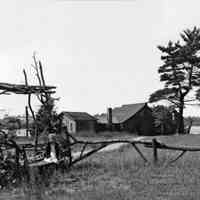          OxbowStudiosTu.jpg 742KB; Waldorf, Castoria, and Studios that once were along the shore
   