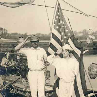 canoesailors.jpeg 3.3MB