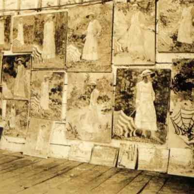 picsOnWall.jpg 482KB