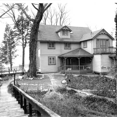 Hellmuth House