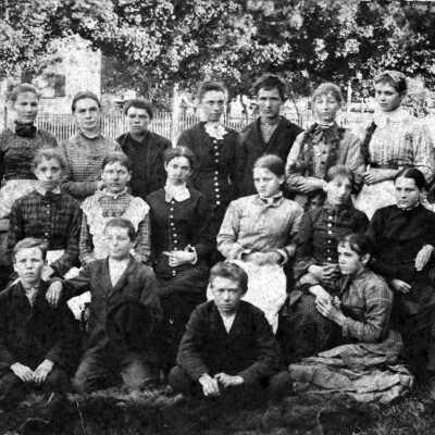 LO31 Class 1880: Above - Saugatuck students 1880
Front - Robert Miller, Eddie Sprague, Frank Forbes, Johanna Miller
Second Row - George Dole, Jessie House, Jennie Miller, Nellie Underwood, Susie Hibberdine, Kate Nies, Ella Deming, Joe Richards
Back Row - Abbie Wheeler, Ida Holmes, May Moffet, Doc Heath, Ida Shotwell (teacher) Burr Billings, Ida Nies, Dell Holmes, Sylvia McClair