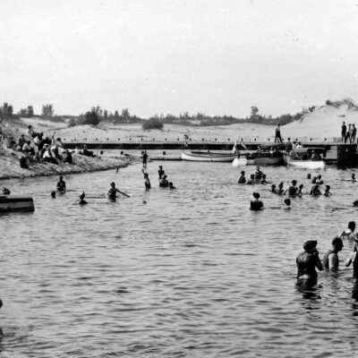 Basin area ca 1915: Basin cropped