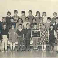         ES50008DouglasElem123-1967.JPG 843KB; 1967-1968
   