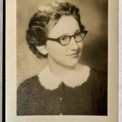 Nancy S? front