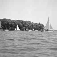          pa124 Pavilion with Cirrus.jpg 4.7MB - RJ and Diane Peterson collection; Possibly Saugatuck Yacht Club Cirrus boats sailing on Kalamazoo Lake
   