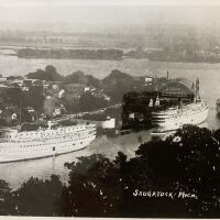 Big Pavilion with Cruise Ships