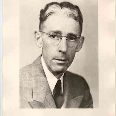 Otto-WalterFrancesReddy.jpg 286KB