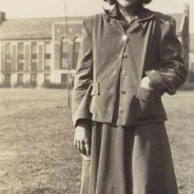 Otto-DorothySchool.JPG 63KB: "Dot"