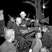 Fiddlers in the park 1948
