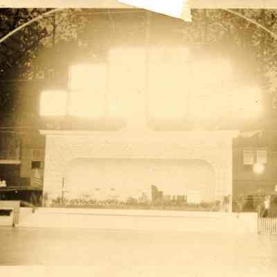 89-1-19-E.jpg 1.2MB: Interior from dance floor looking at stage