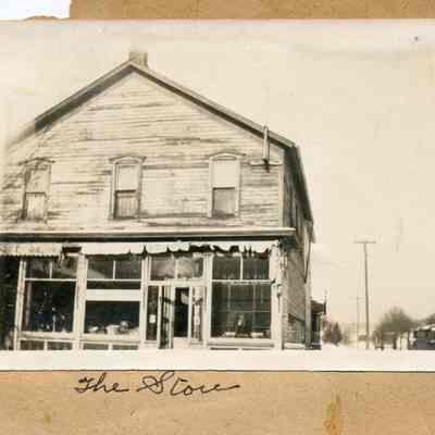 Auction_house_bldg_ca_1915.jpg 2.3MB: The Store