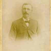          SDHS062-WilliamKerr.jpg 351KB
   