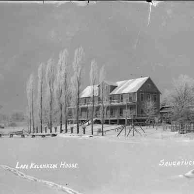 LakeKalamazooHouse HRS-135.jpg 512KB