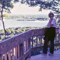          Mount Baldhead viewing platform; Filename: Stube52 Joan Stube, Mt. Baldhead 8_81.jpg 18.3MB
   