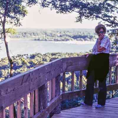 Mount Baldhead viewing platform: Filename: Stube52 Joan Stube, Mt. Baldhead 8_81.jpg 18.3MB
