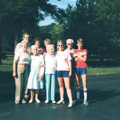 At Timberline Motel 1985: Filename: Stube62.5 Stube at Timberline _84.jpg 6.2MB