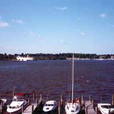 Filename: Stube72 Summer at Saug Shores.jpg 5.2MB