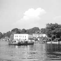          Chain Ferry 1945 picture number 2
   