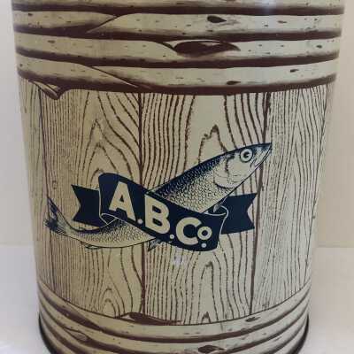 Back of can