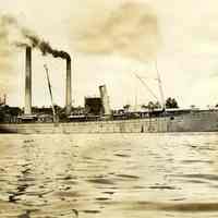          S. S. Sabine. Date: - June 6, 1918 steamship; https://nara.getarchive.net/media/photograph-of-the-ss-sabine-3b5a7a
   