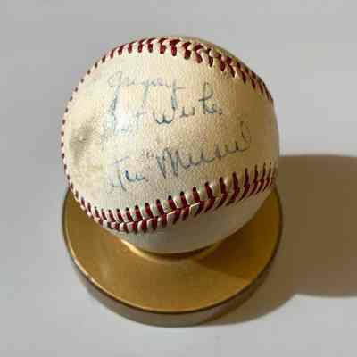 Official National League Spalding baseball