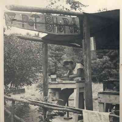 ceramics_pot_shop_.jpg 1.5MB