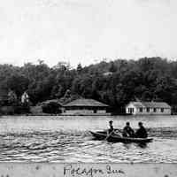          bf027.jpg 958KB; Three men in rowboat in front of Pokagon Inn
   