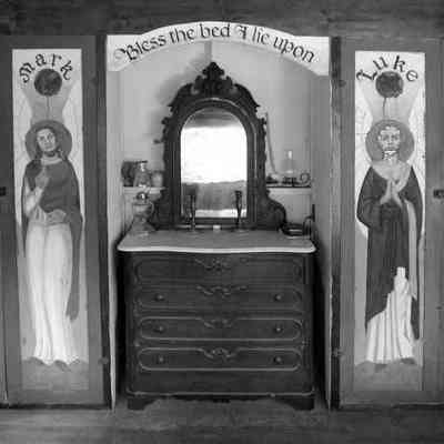Cottage Ox-Bow Interior.Norton.Werme.jpg 32KB: Photo copyright by Bill Werme