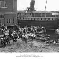          59PavilionSteamerCrowd.jpg 1.5MB; Steamer E.G. Crosby at the Pavilion 1913 An excursion group of Grand Rapids grocers was arriving f3,m1 Herman Simonson
   