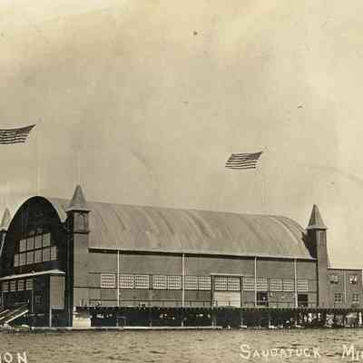 CWPC-0160Pavilion.JPG 214KB: Big Pavilion as seen from Lake Kalamazoo