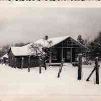          PD_0019.JPG 305KB; A.C. Thomson's home
   