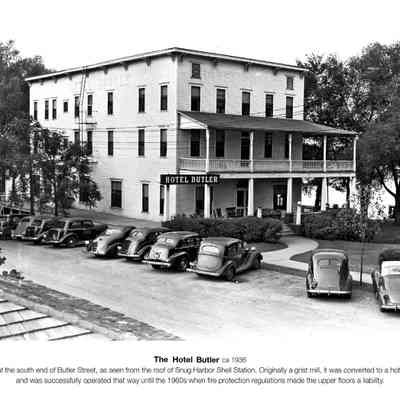 aa106HotelButler.jpg 1.7MB